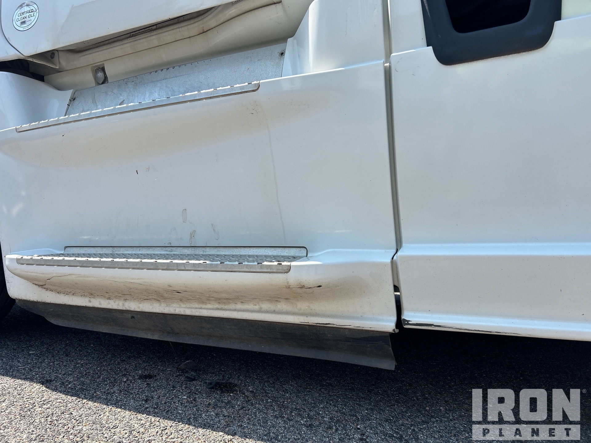 2015 Freightliner CASCADIA 125