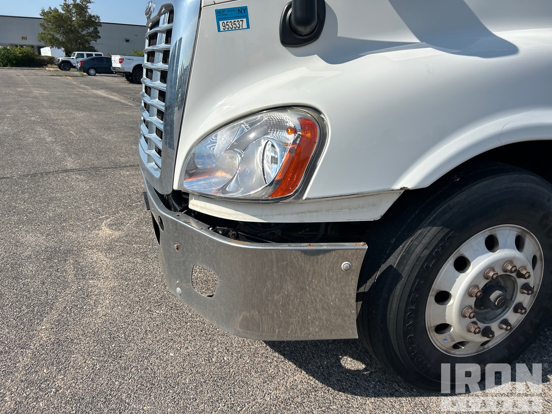 2016 Freightliner CASCADIA 125