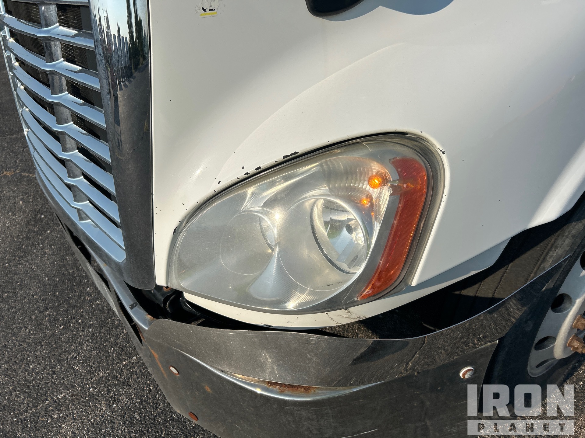 2017 Freightliner CASCADIA 125