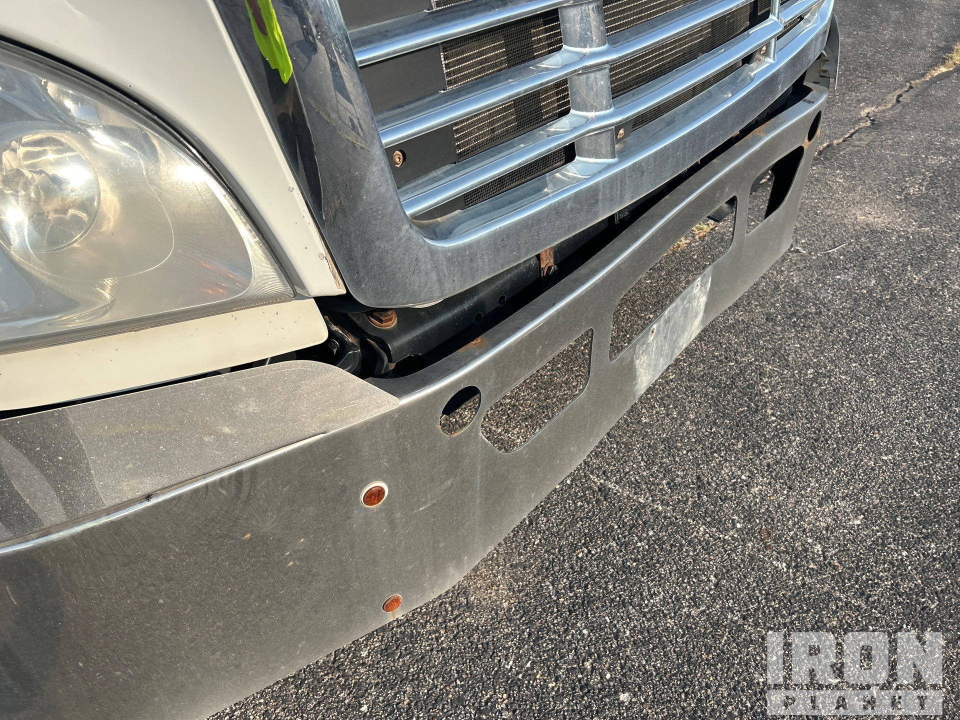 2017 Freightliner CASCADIA 125