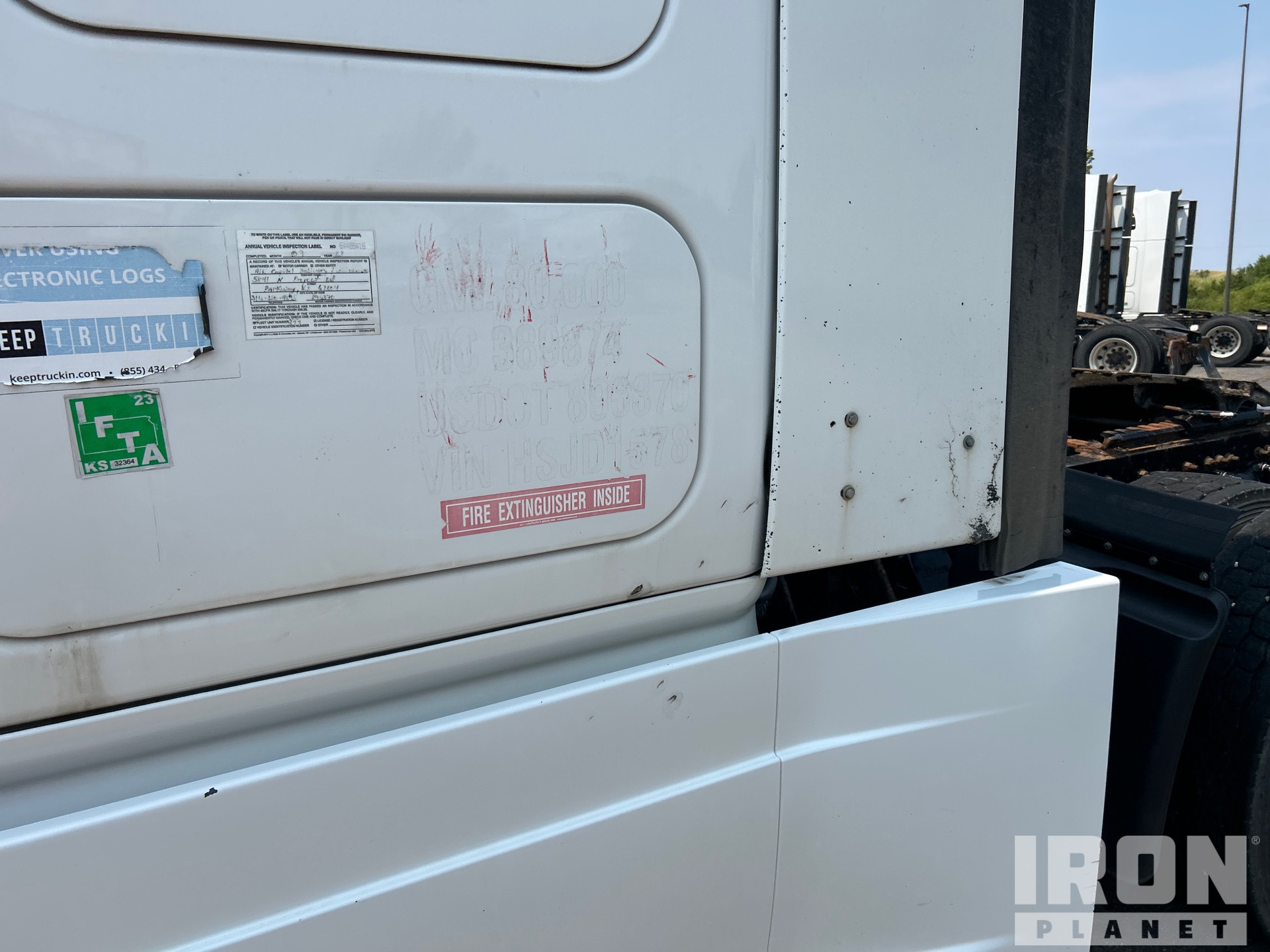 2017 Freightliner CASCADIA 125