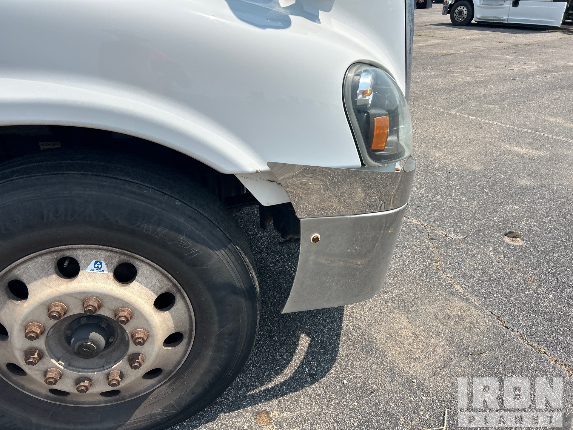 2017 Freightliner CASCADIA 125