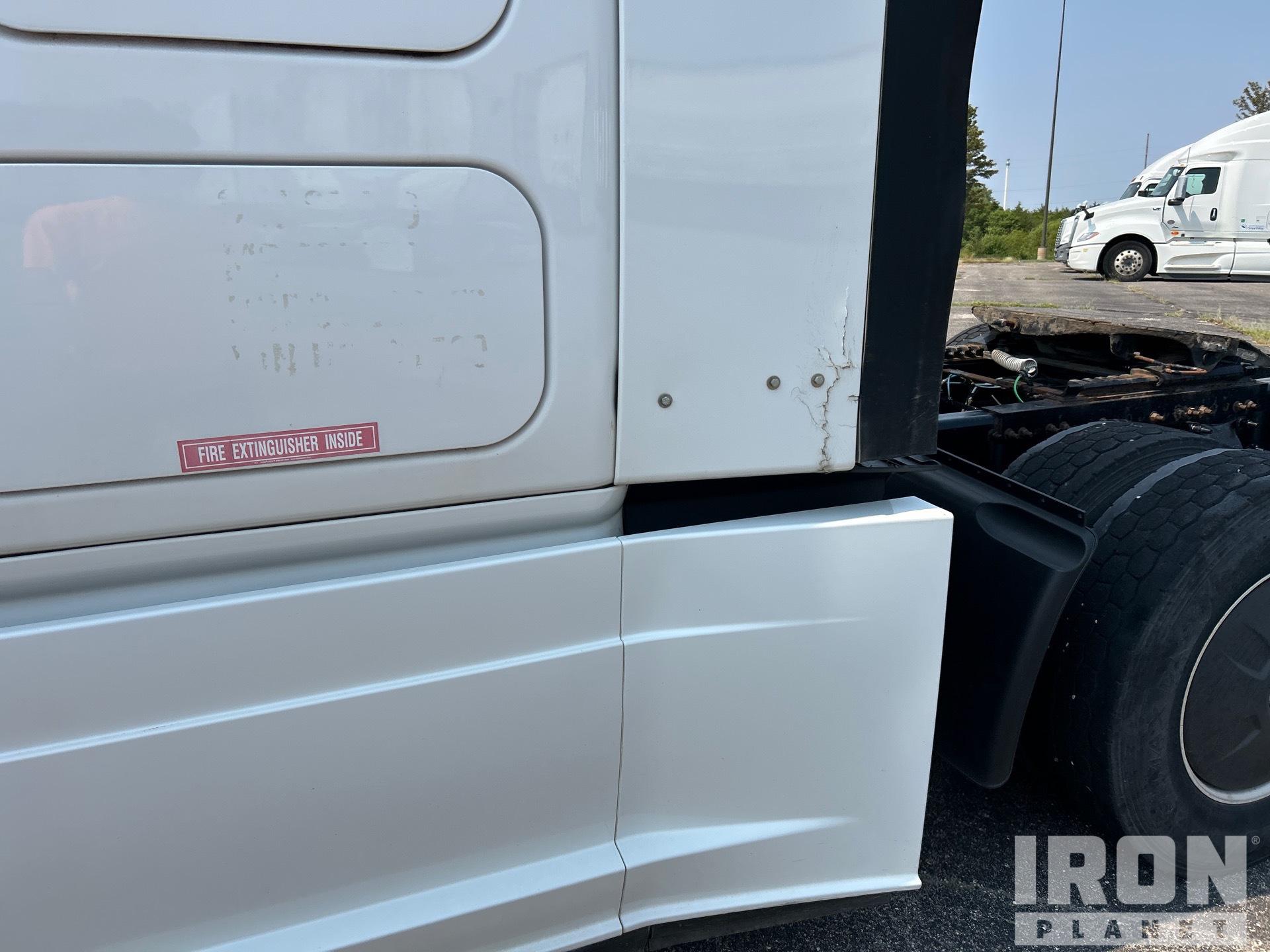 2017 Freightliner CASCADIA 125