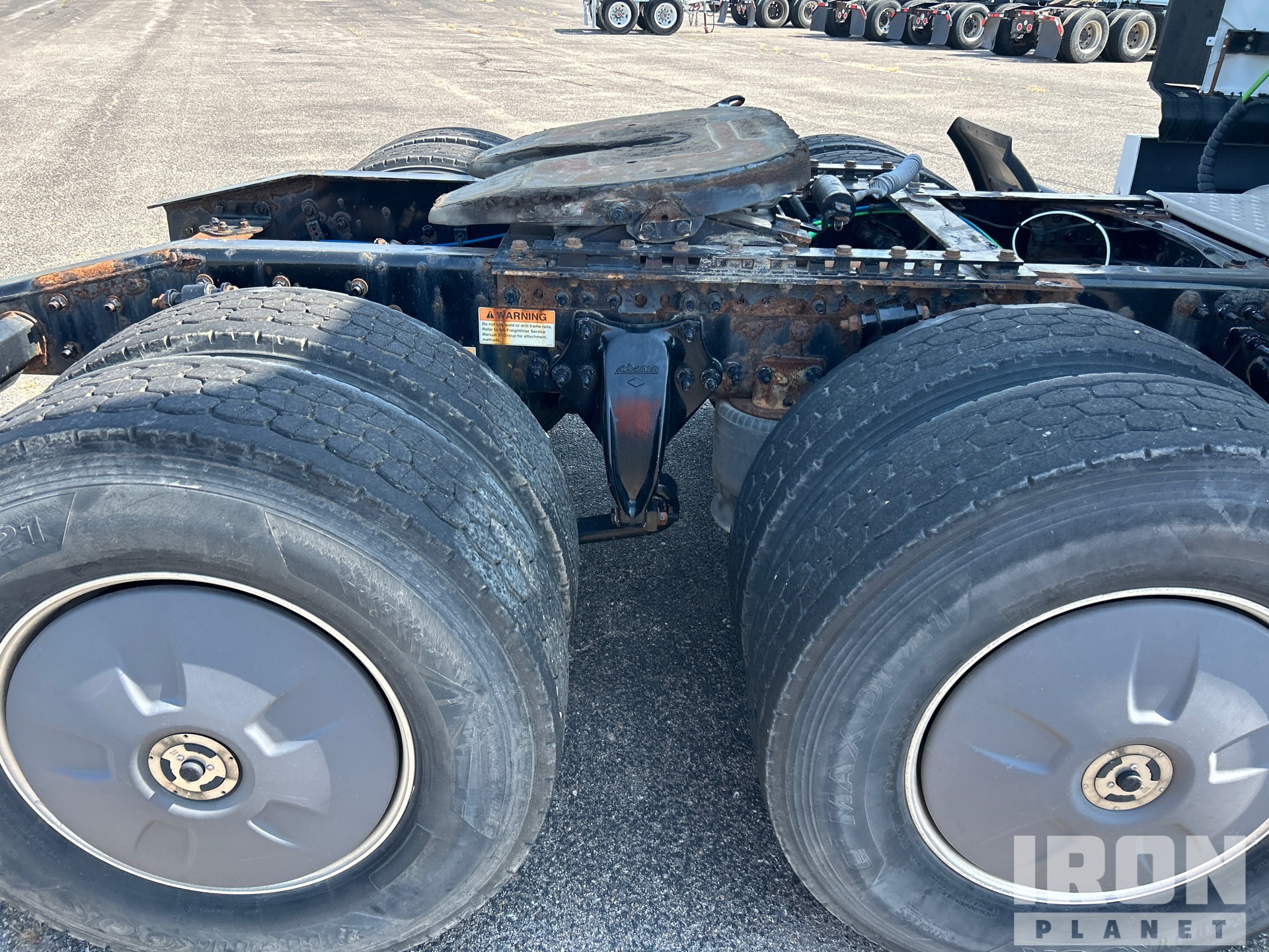2019 Freightliner CASCADIA 126
