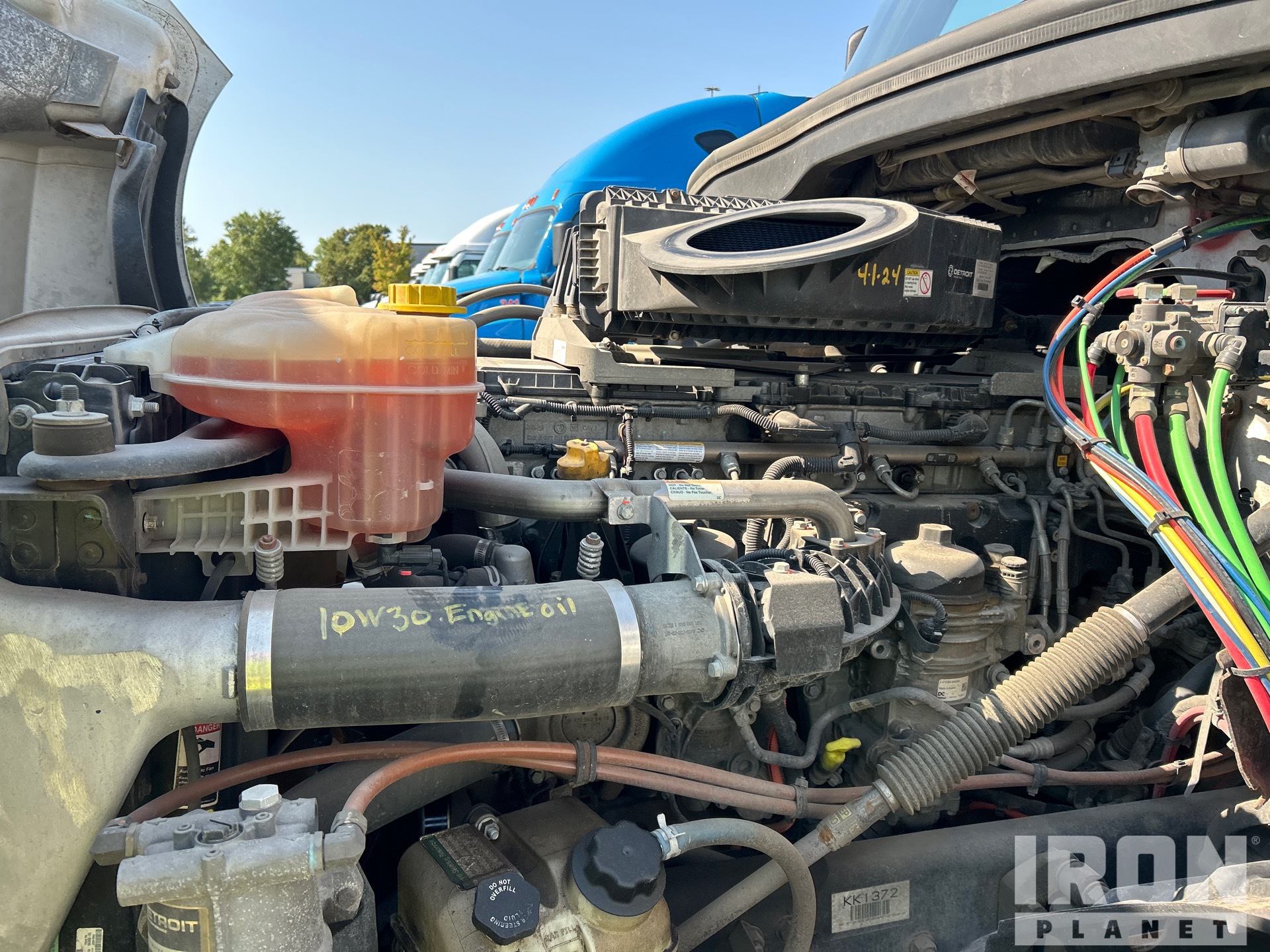 2019 Freightliner CASCADIA 126