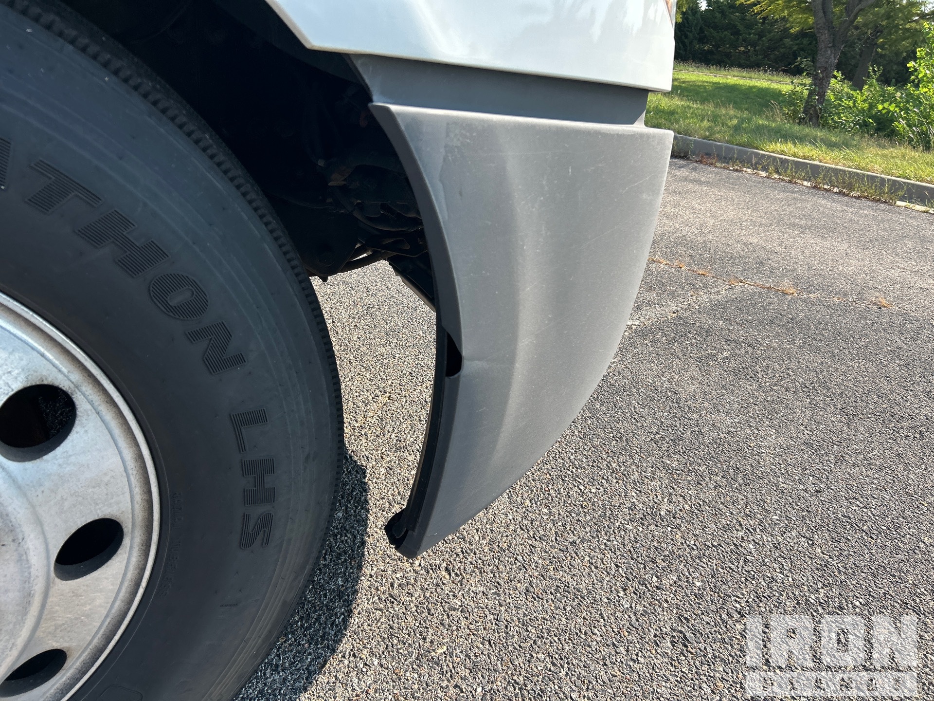 2019 Freightliner CASCADIA 126