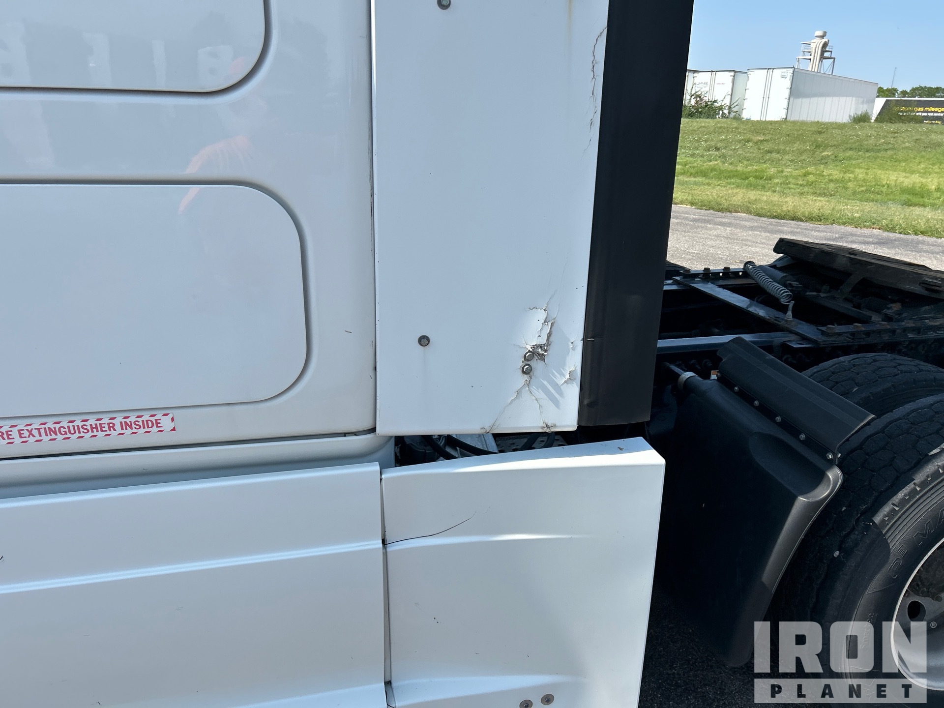 2019 Freightliner CASCADIA 126