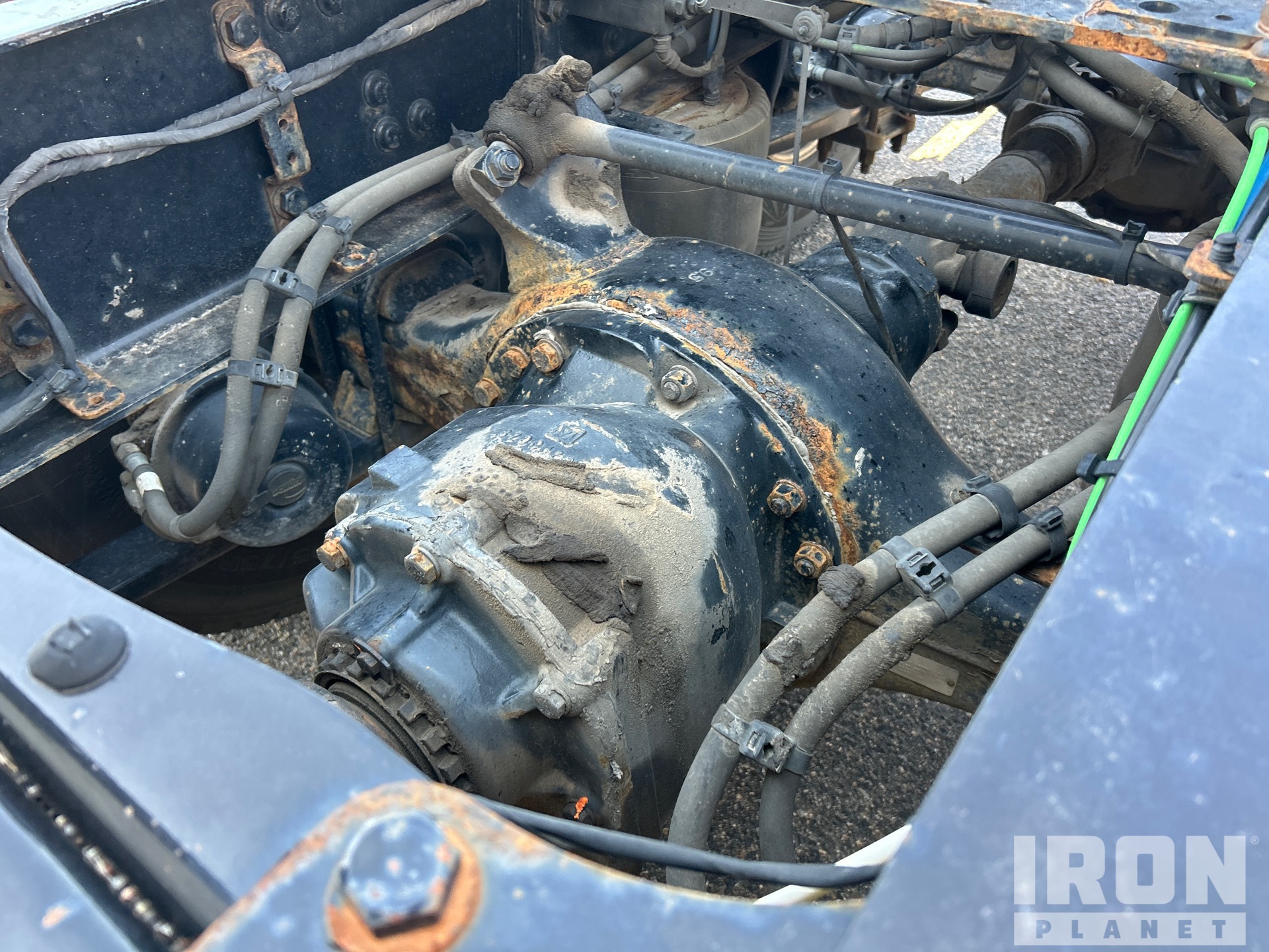 2019 Freightliner CASCADIA 126