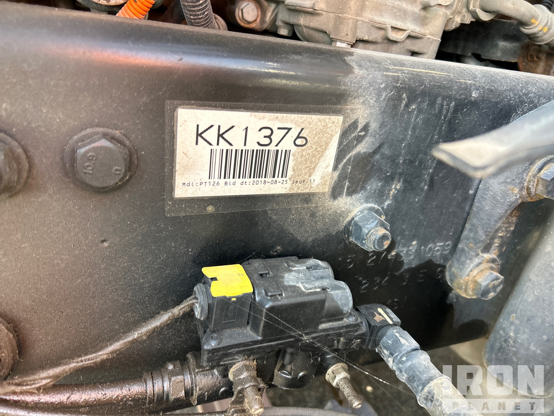 2019 Freightliner CASCADIA 126