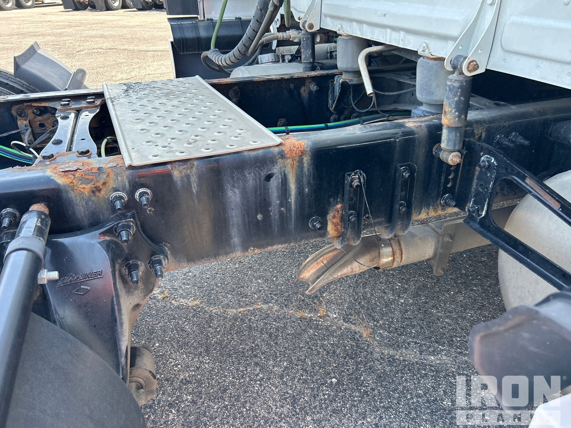 2019 Freightliner CASCADIA 126