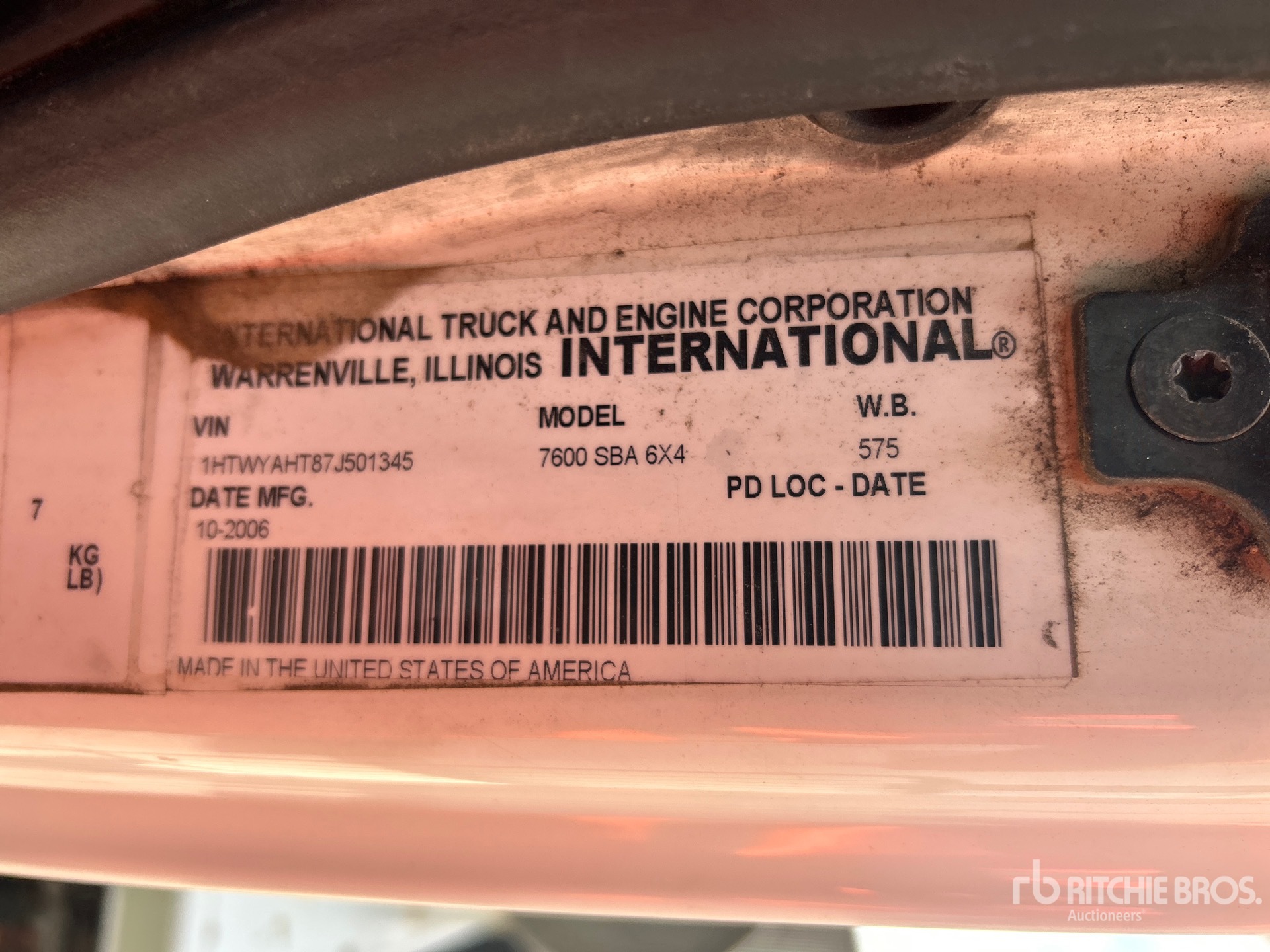 Photo of a 2007 International 7600