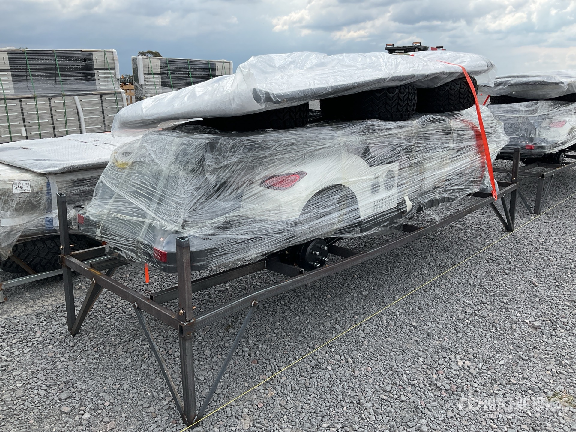 General Appearance with Picture, Right Rear Corner