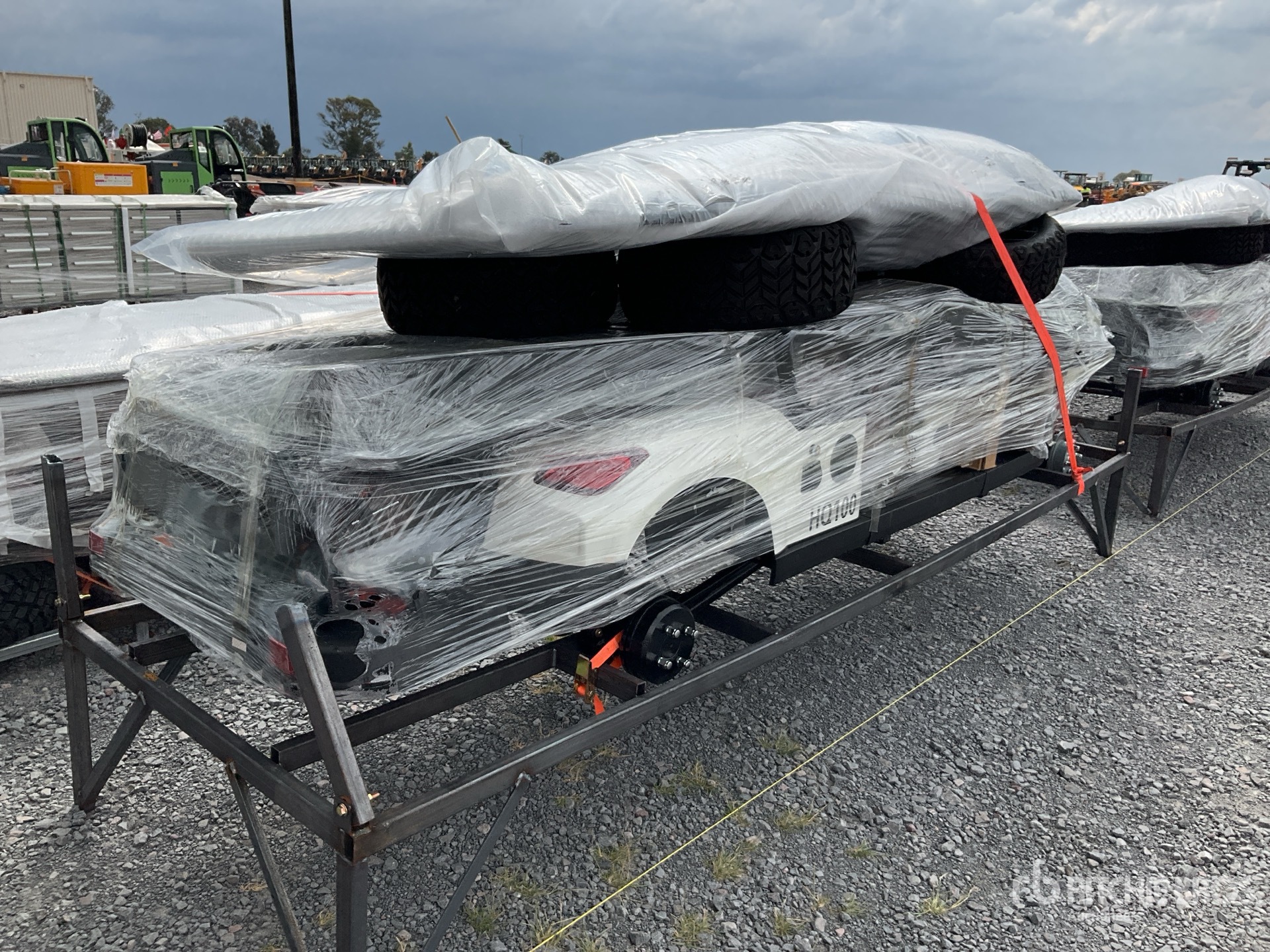 General Appearance with Picture, Right Rear Corner
