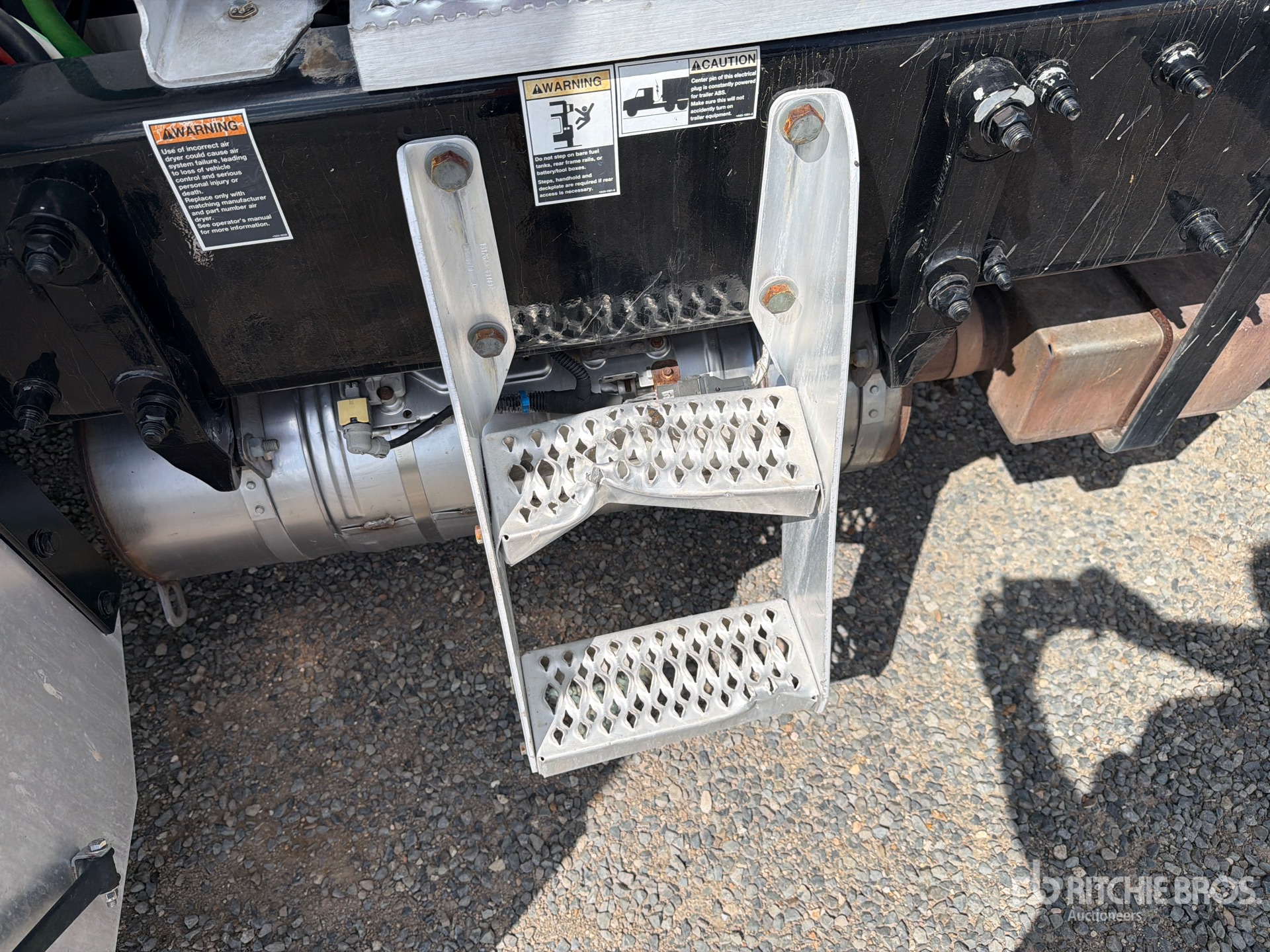 2017 Peterbilt 337