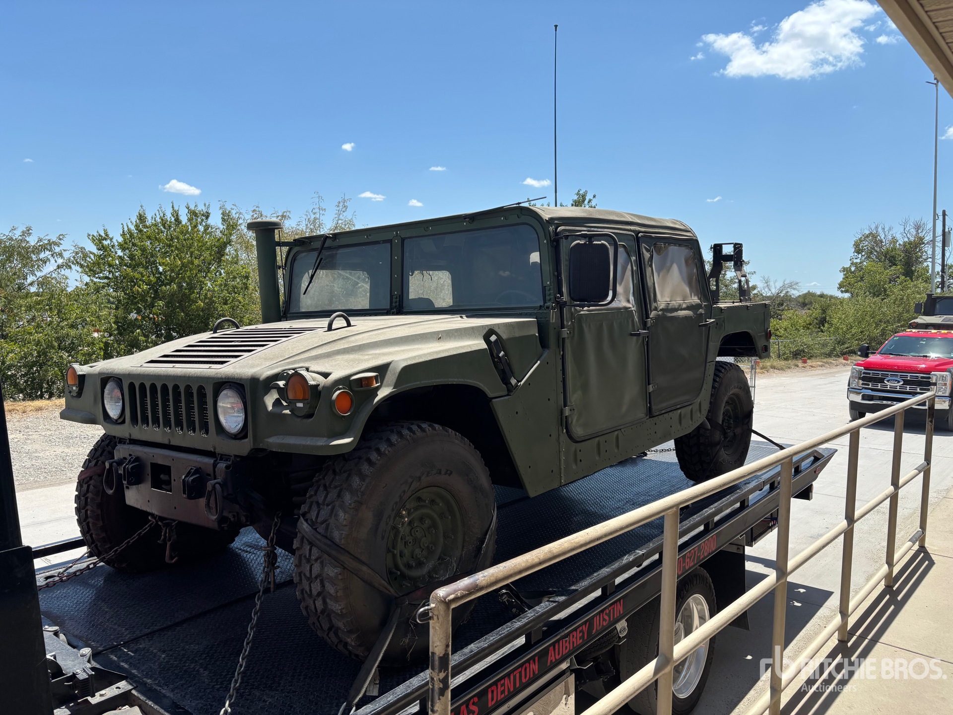 2001 Am General M1123