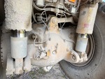 Chassis with Suspension Cylinders