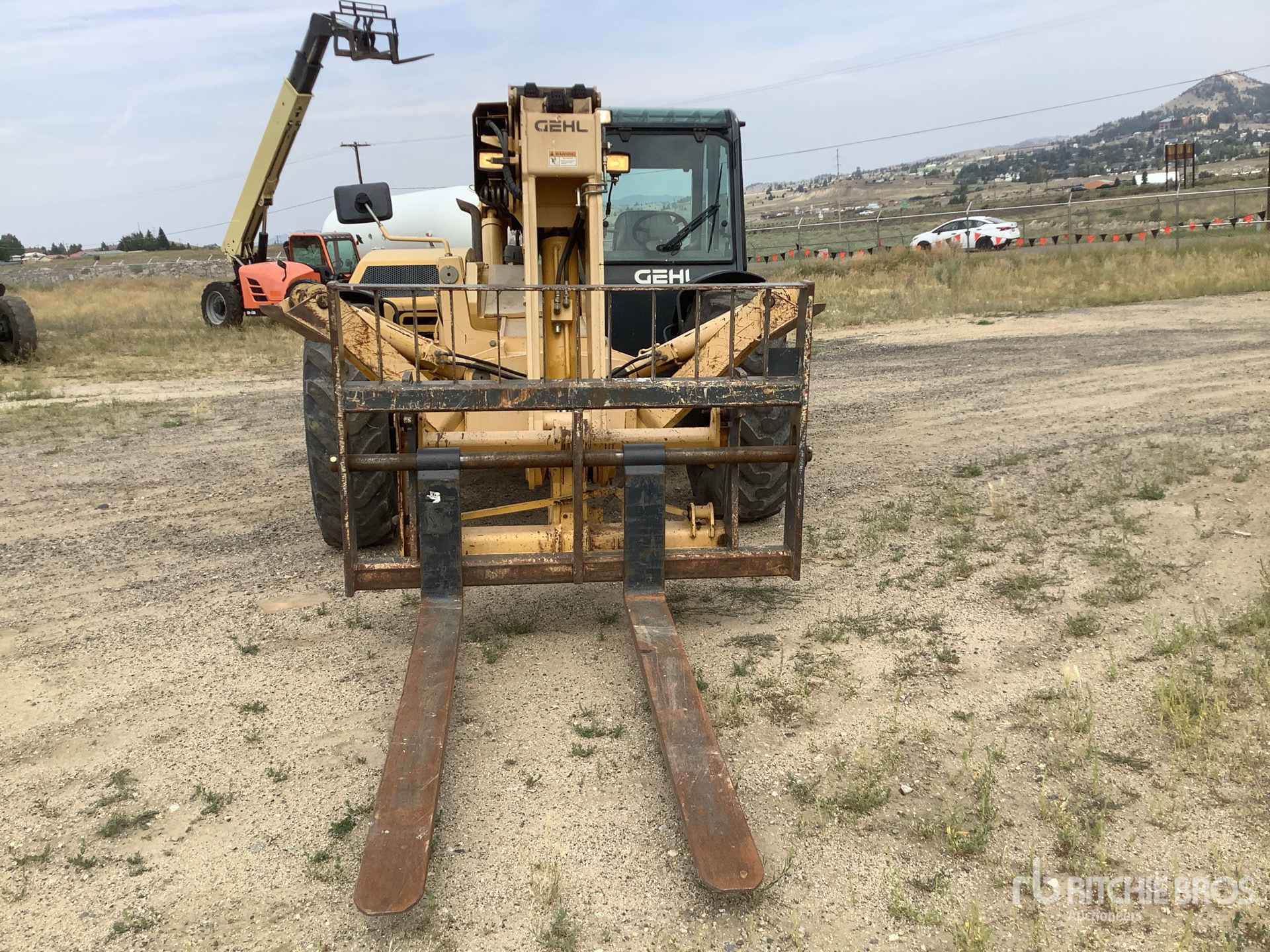 2012 Gehl DL11-55