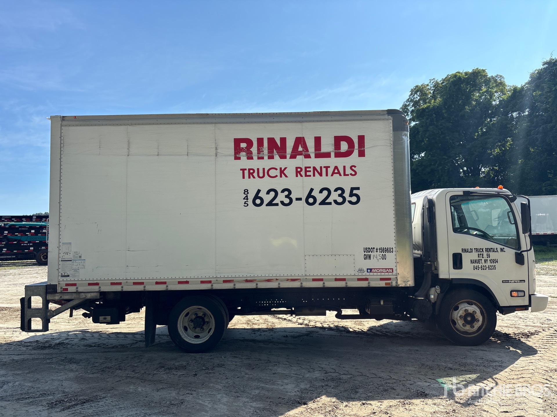 2021 Isuzu NPR HD