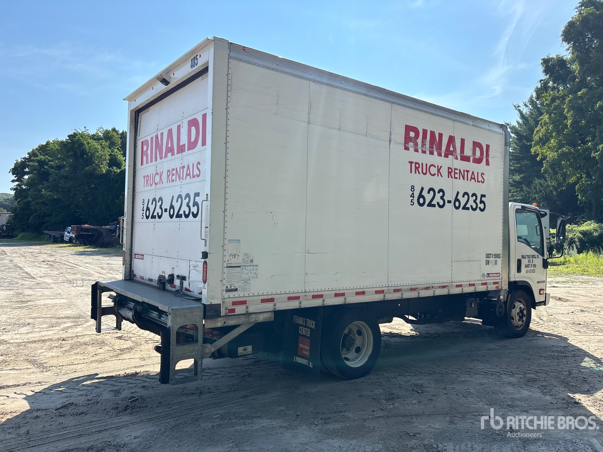 2021 Isuzu NPR HD