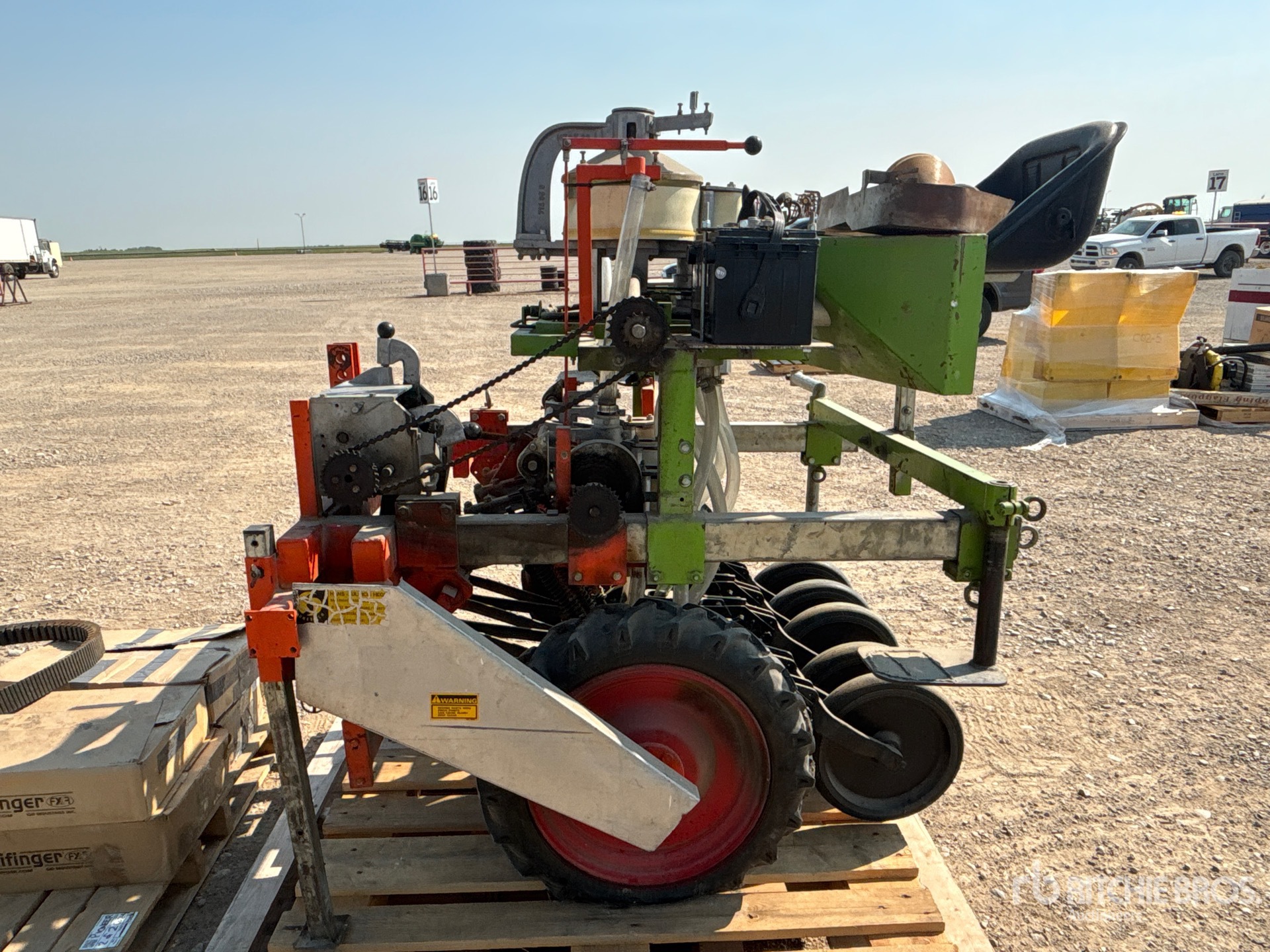 Pioneer 3-POINT HITCH