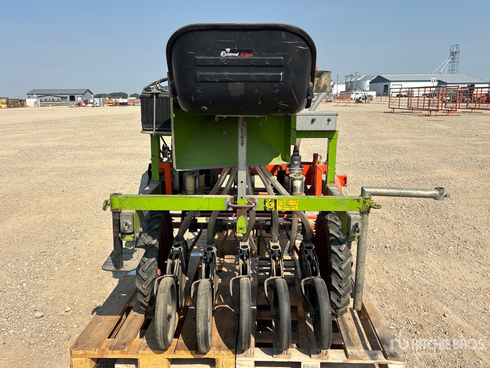 Pioneer 3-POINT HITCH