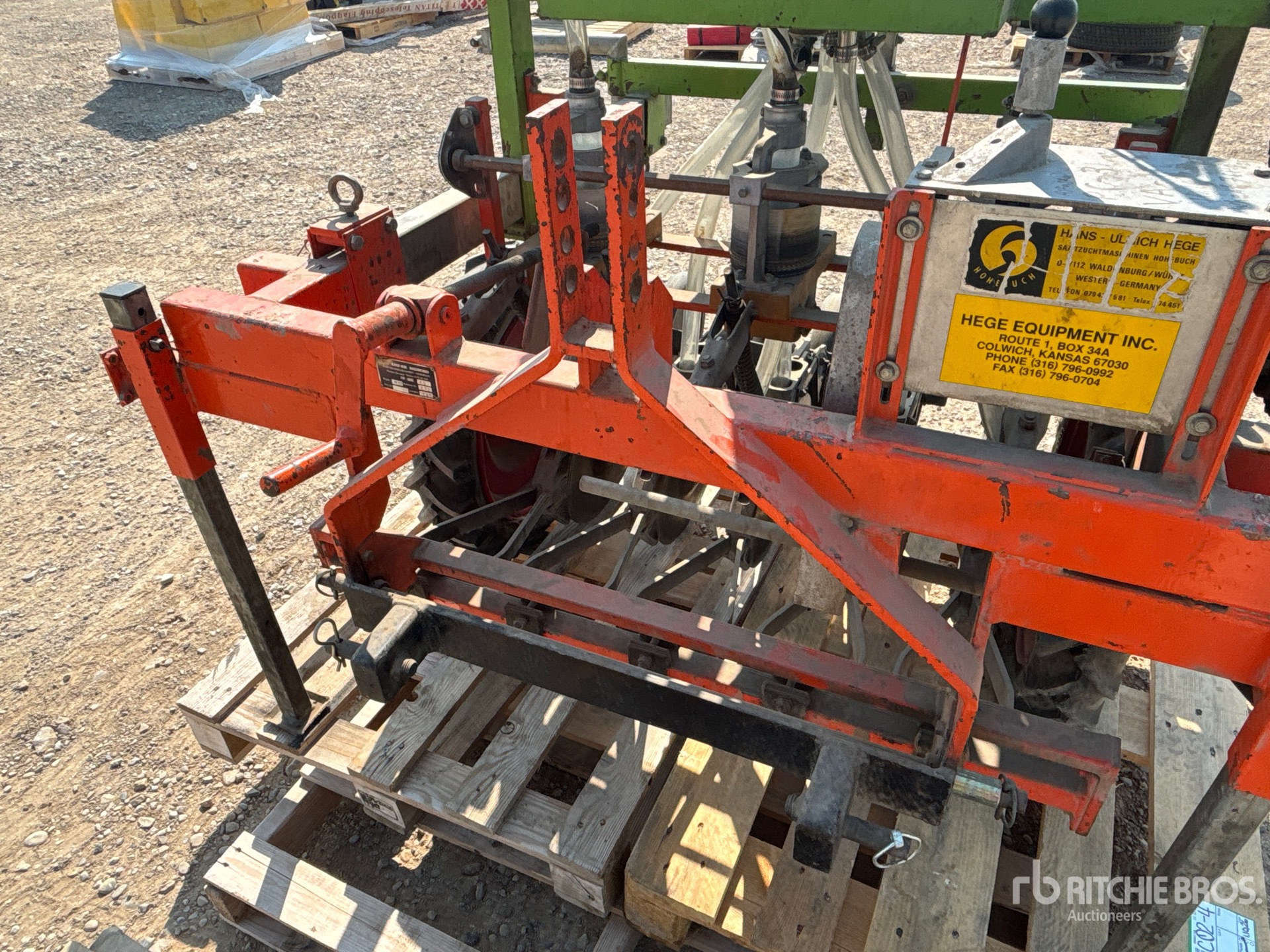 Pioneer 3-POINT HITCH