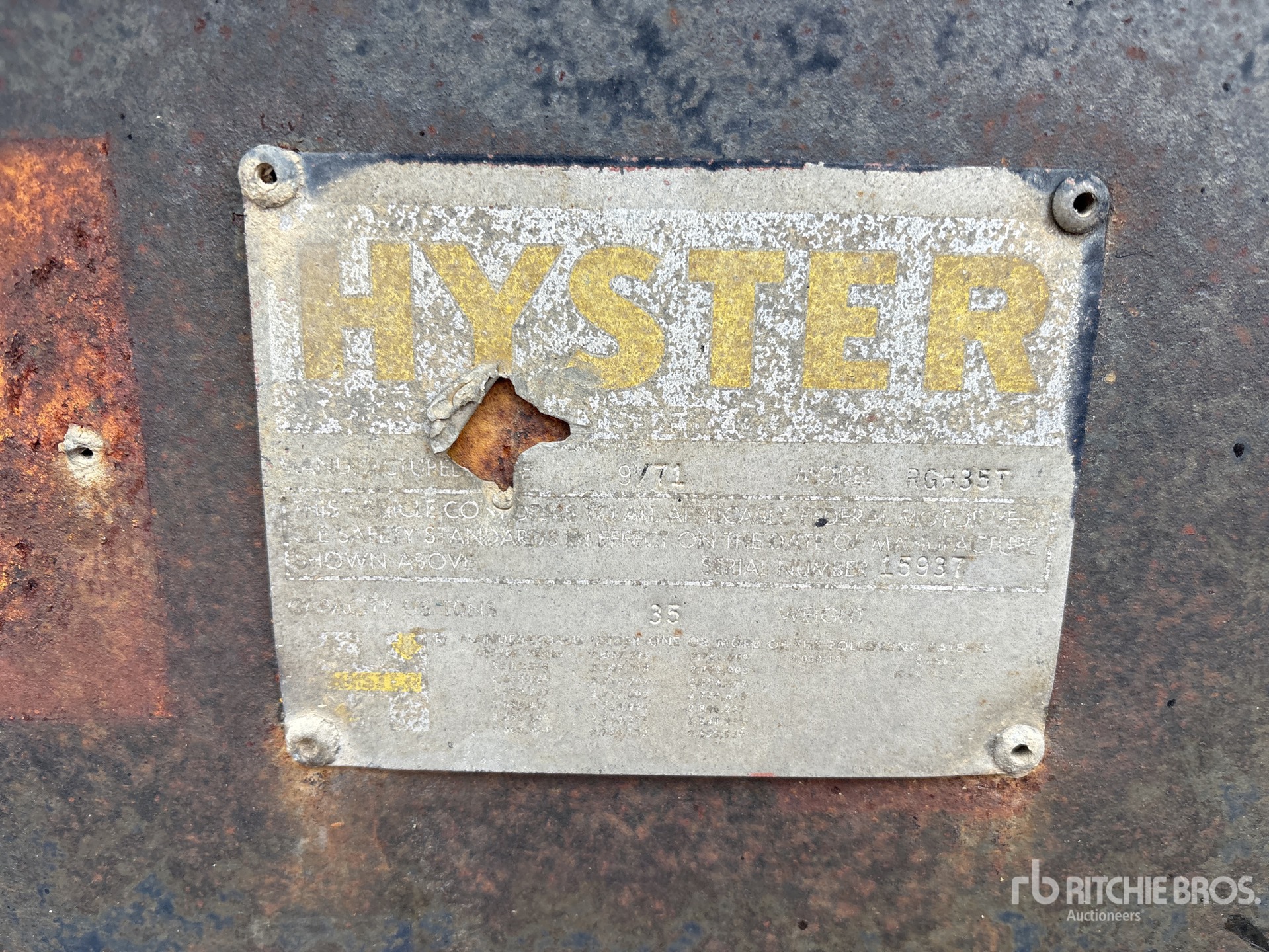 1971 Hyster T/A Removable Gooseneck