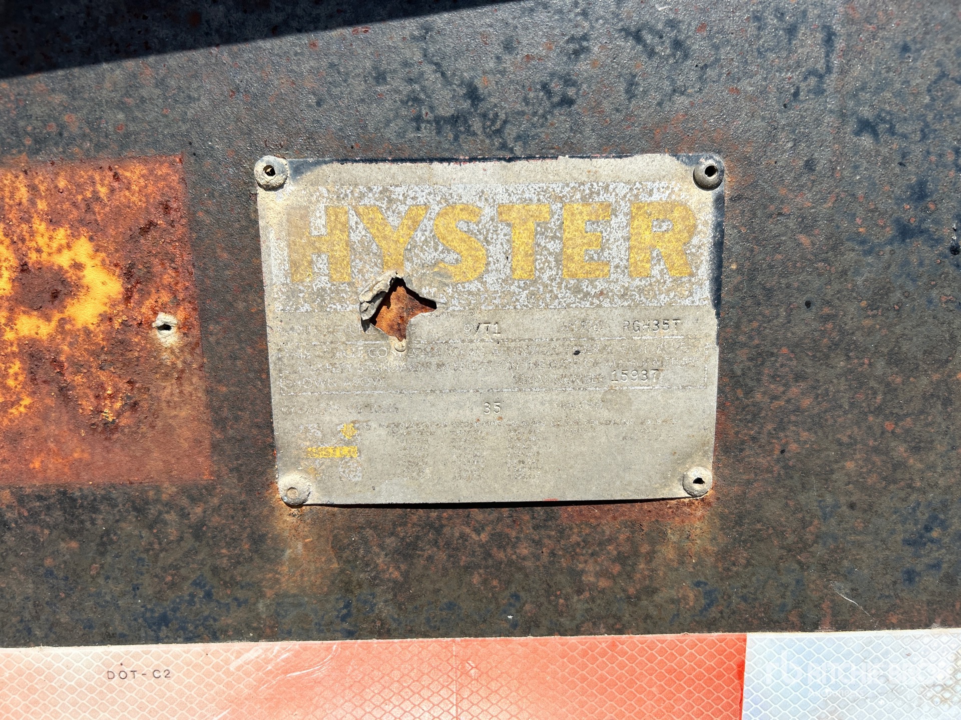 1971 Hyster T/A Removable Gooseneck
