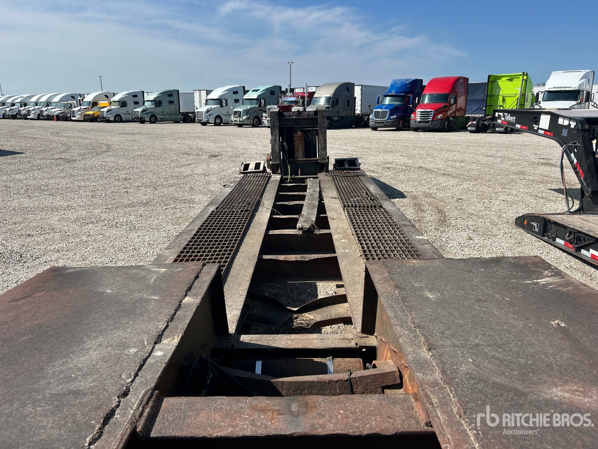 1971 Hyster T/A Removable Gooseneck