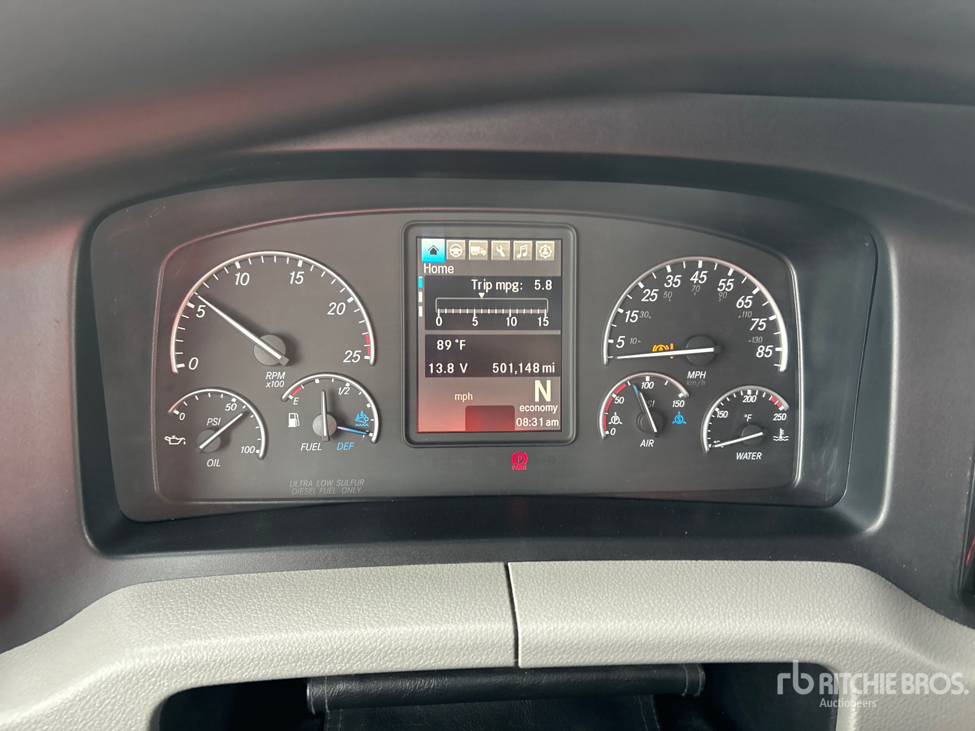 2020 Freightliner CASCADIA 126