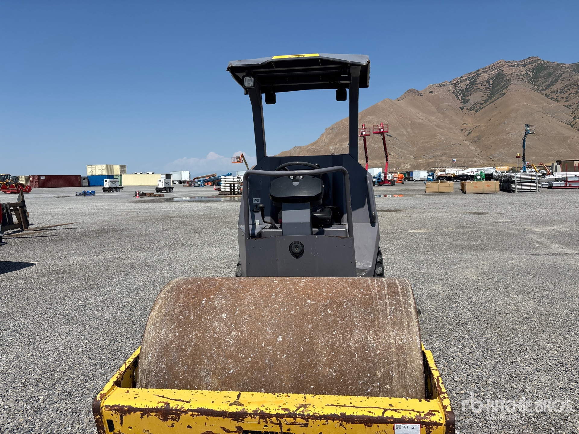 2014 Dynapac CA1300D