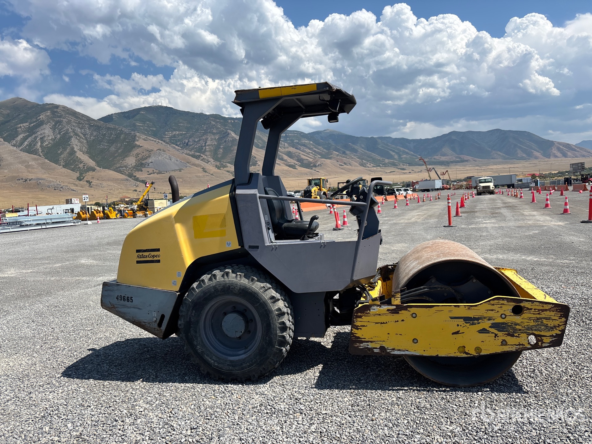 2014 Dynapac CA1300D