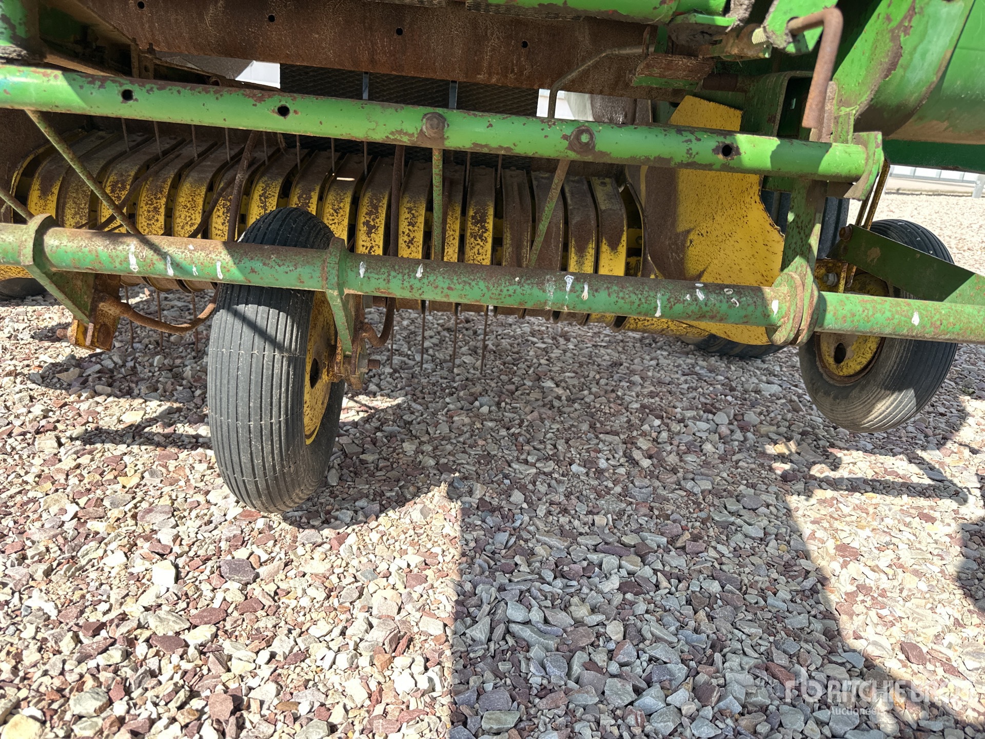 John Deere 550