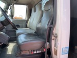 Cab with Seats/armrests