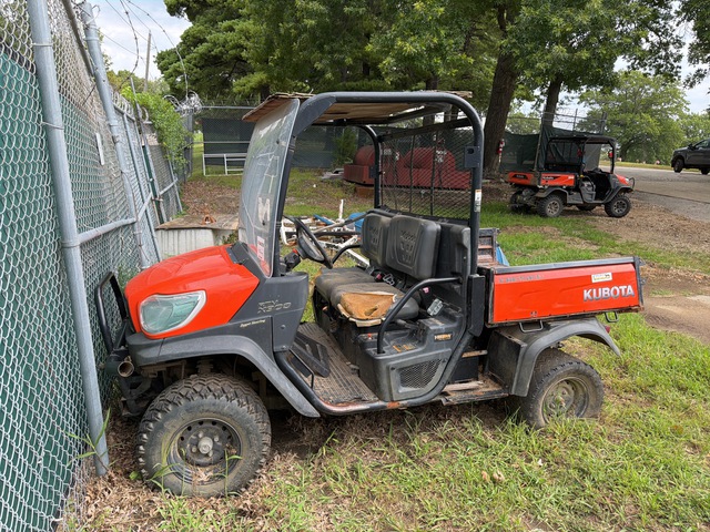 Kubota RTV-X900 4x4 Utility Vehicle