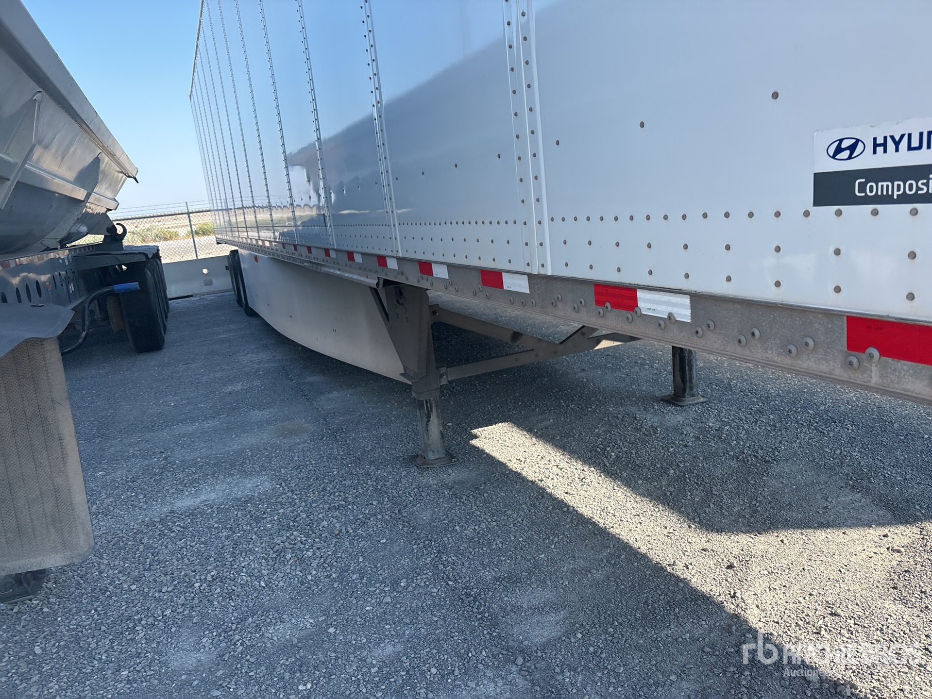 2017 Hyundai VC2530152-AJS