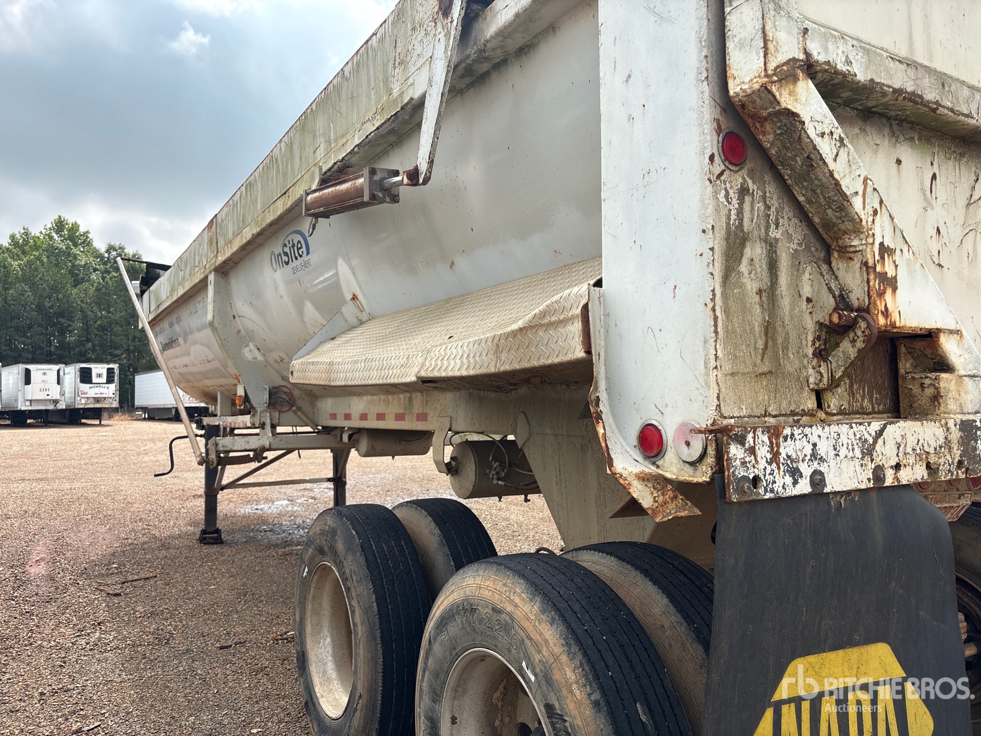 1998 Clement Demolition Trailer