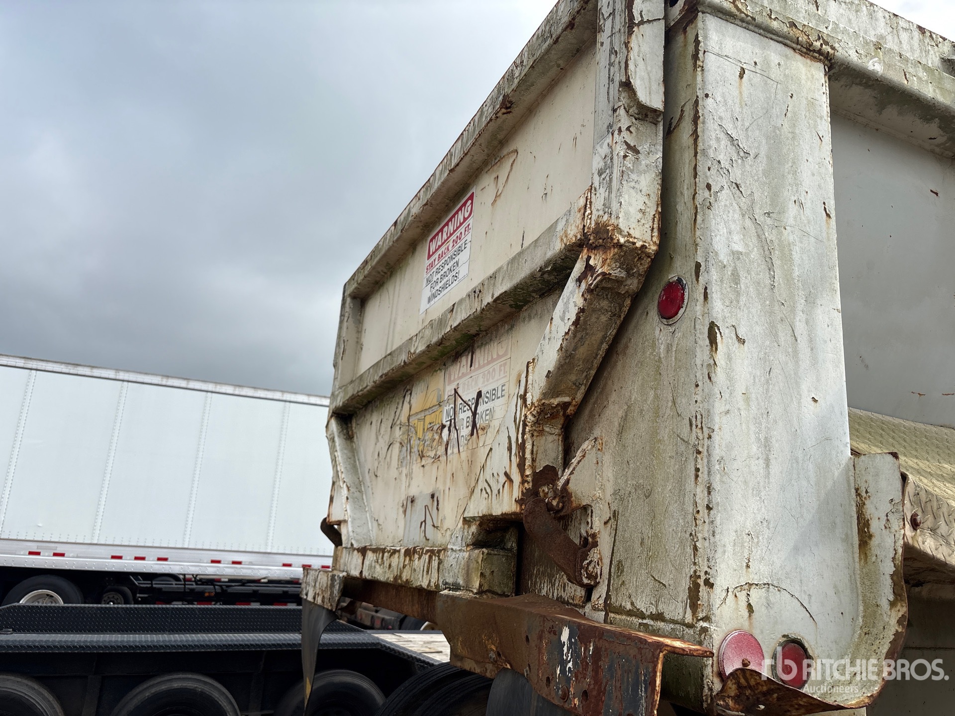 1998 Clement Demolition Trailer