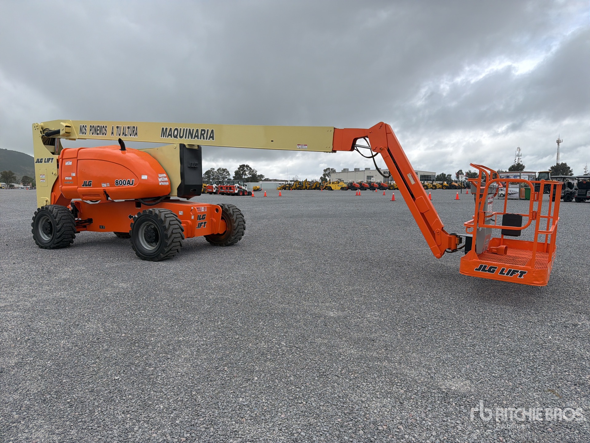 2008 JLG 800AJ