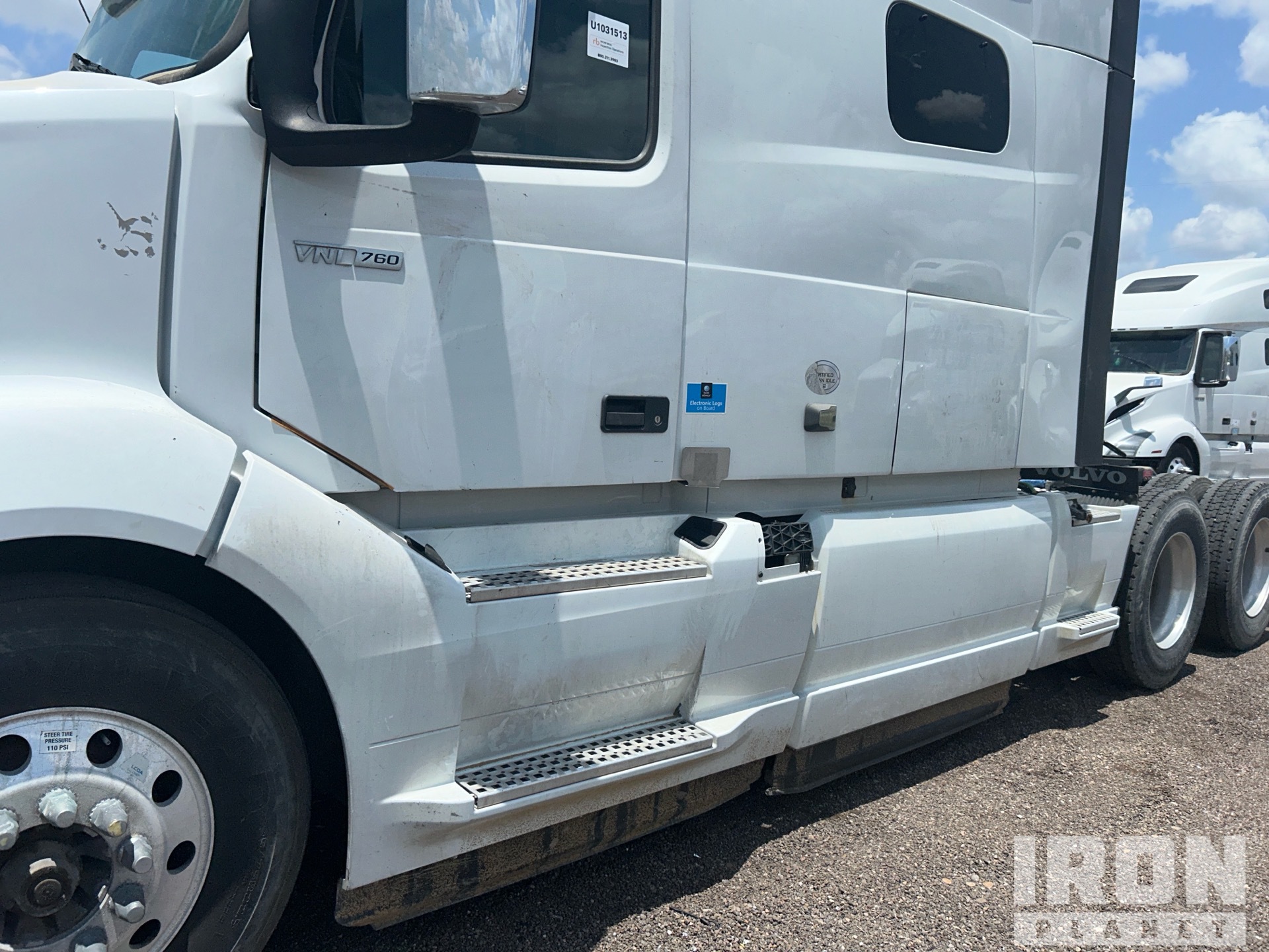2021 Volvo VNL