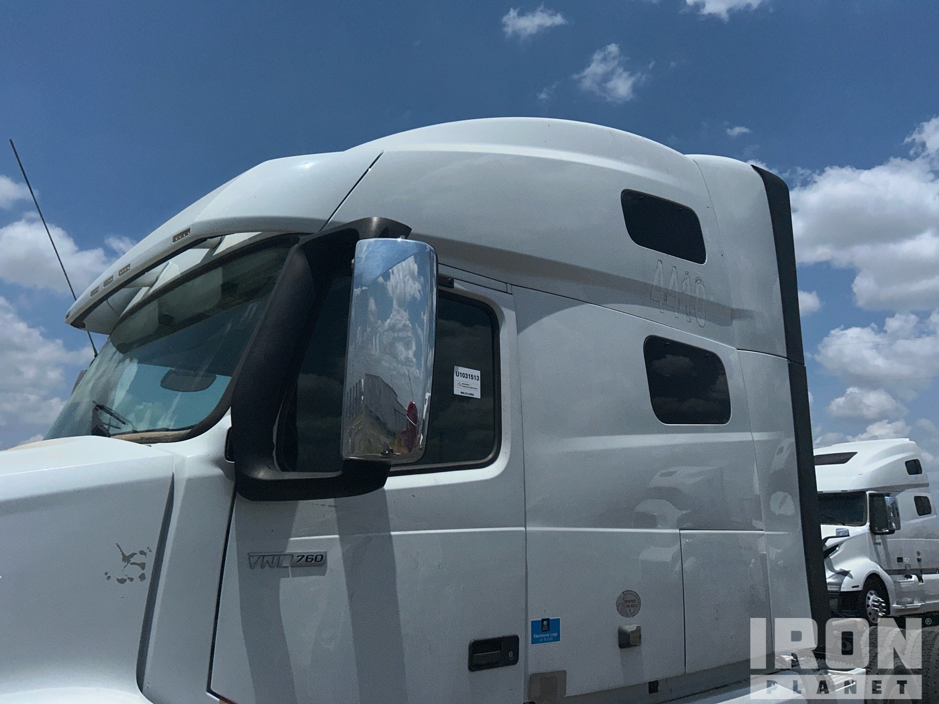 2021 Volvo VNL