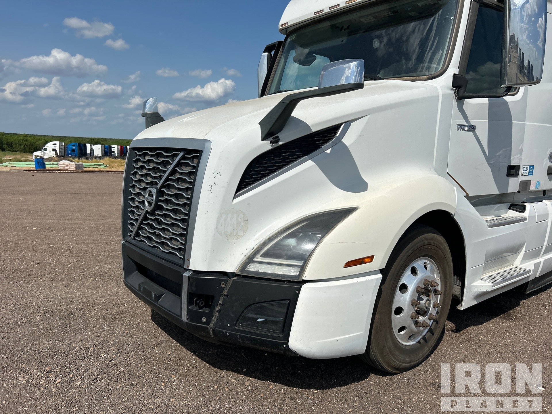 2021 Volvo VNL760