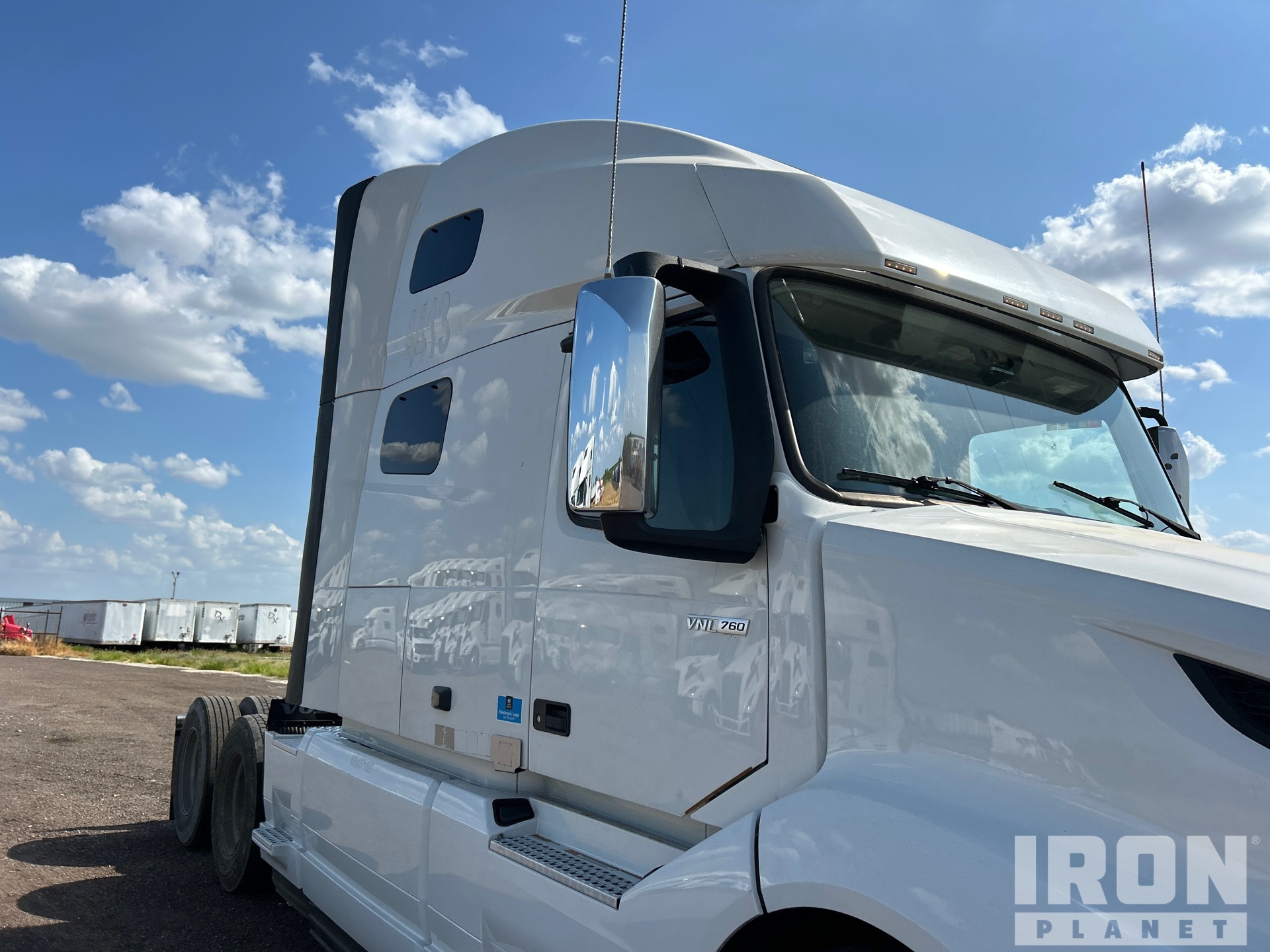 2021 Volvo VNL