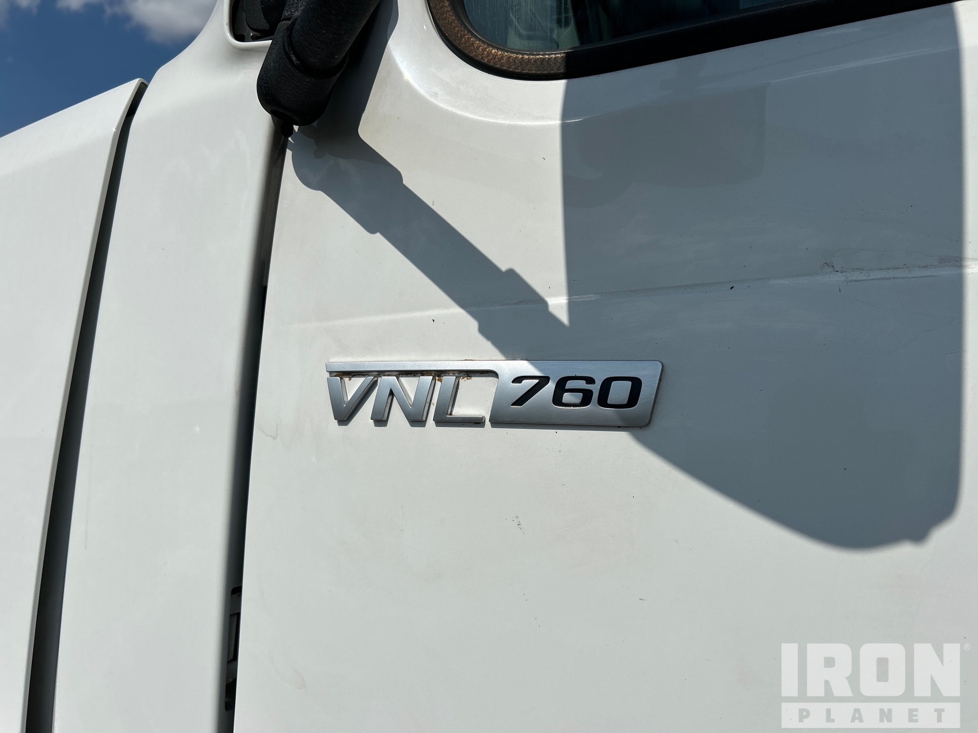 2021 Volvo VNL