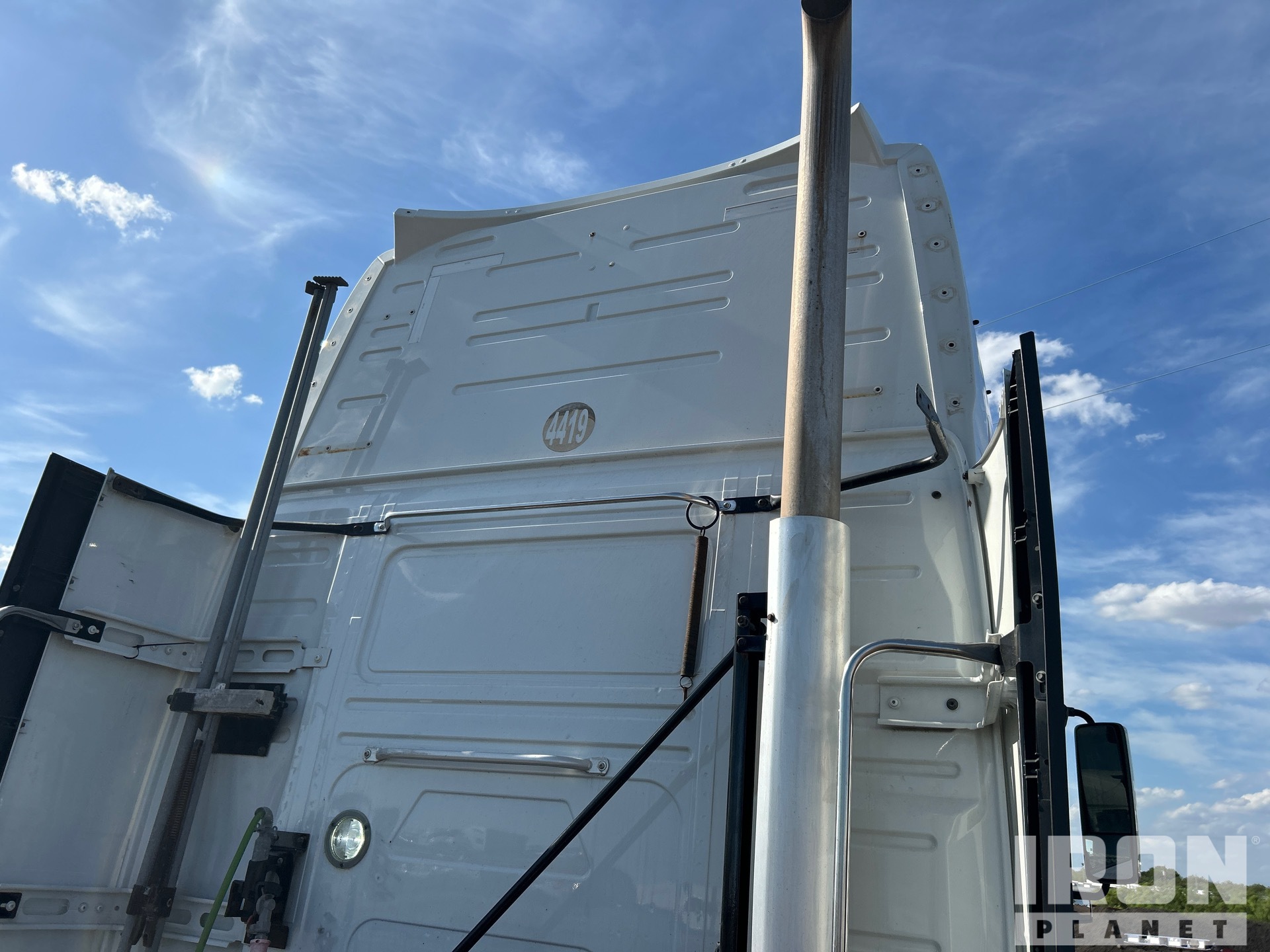 2021 Volvo VNL