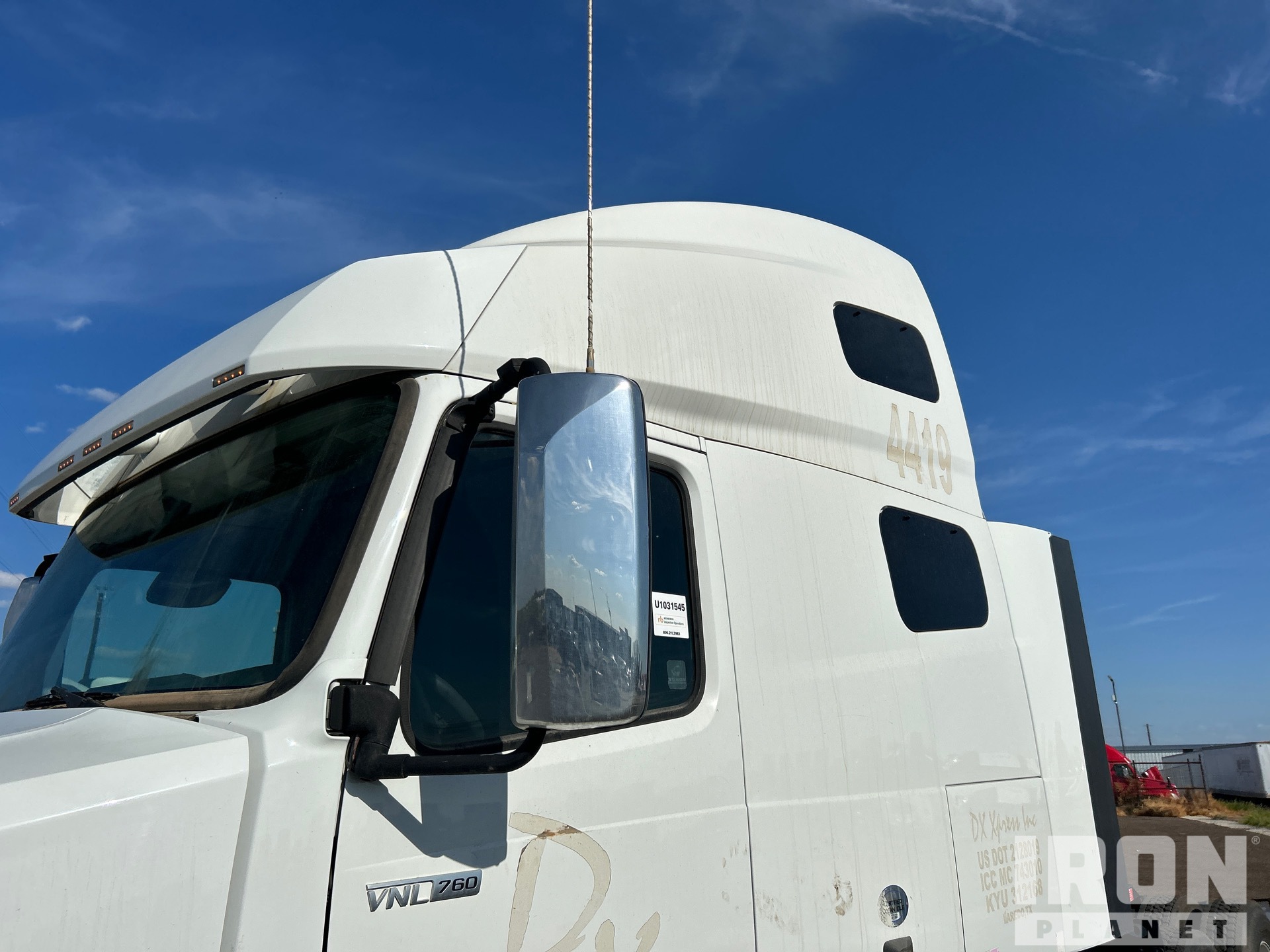 2021 Volvo VNL