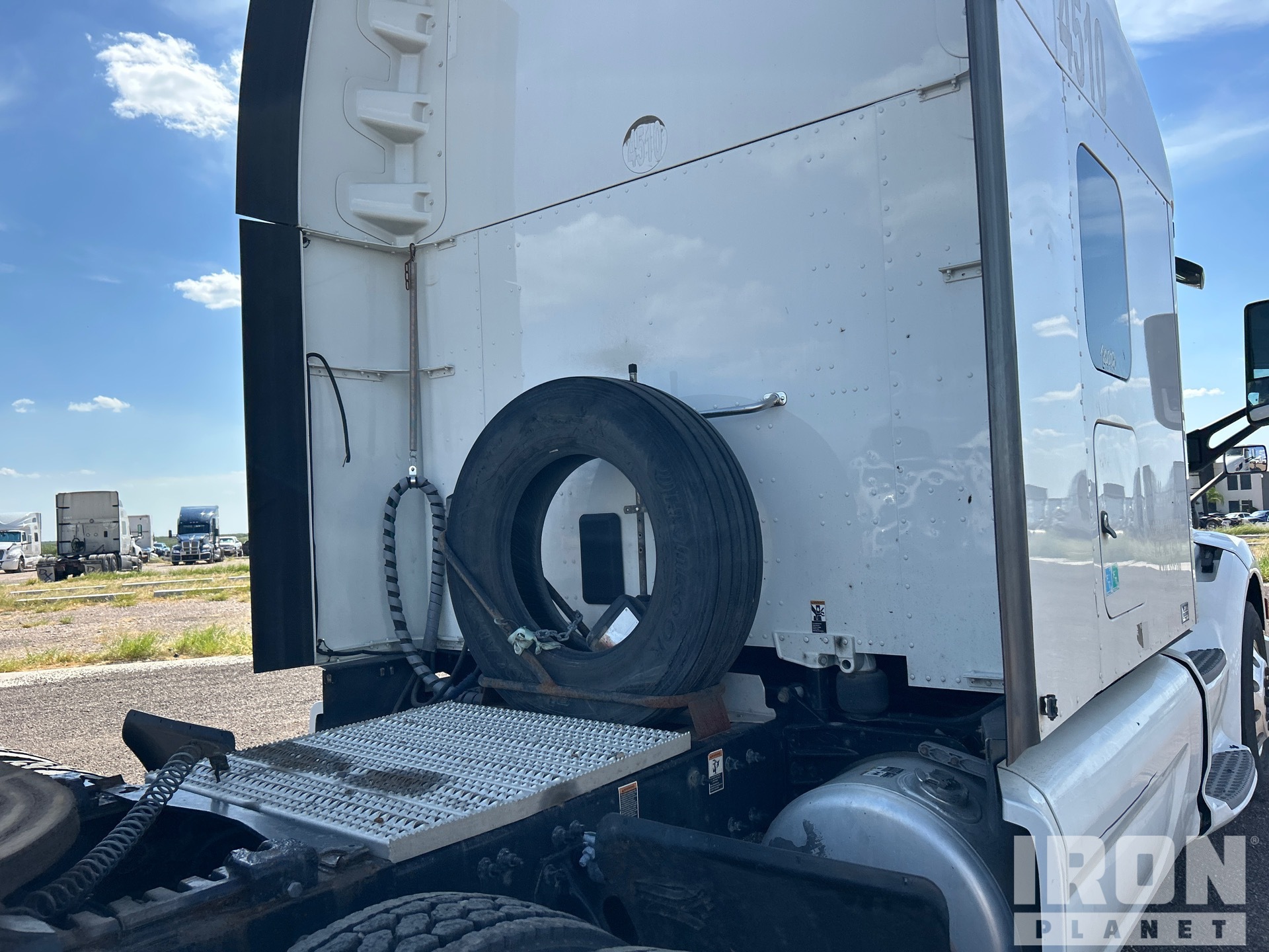 2021 Peterbilt 579