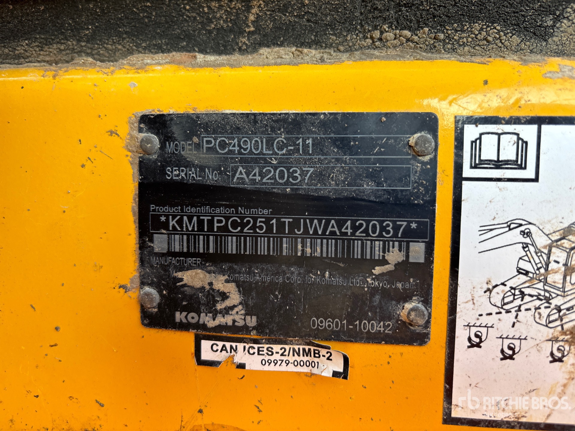 2018 Komatsu PC490LC-11