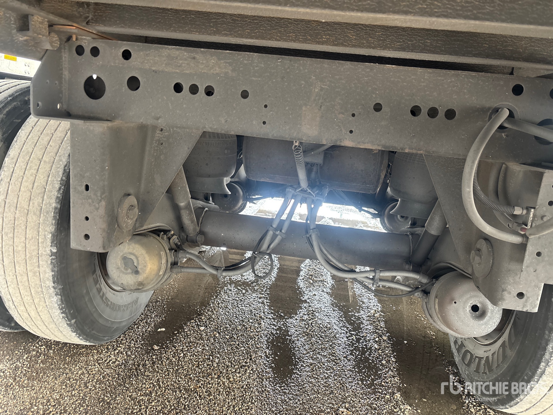 2020 Utility VS2DX