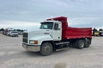 General Appearance with Image, coin avant gauche
